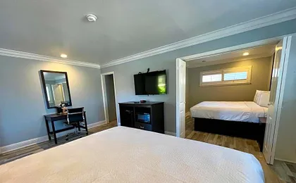 Aura Inn Monterey