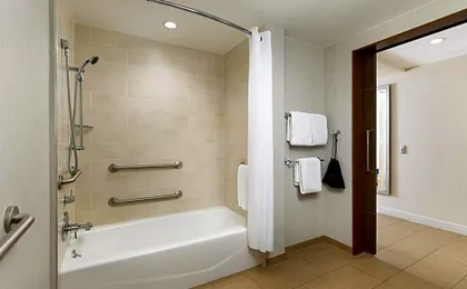 The Anza - A Calabasas Hotel