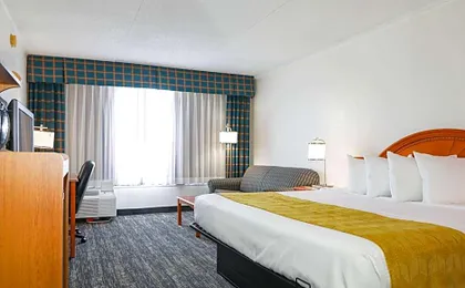 Ramada by Wyndham Cumberland Downtown