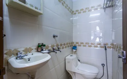 OYO 5533 Bafel Residency