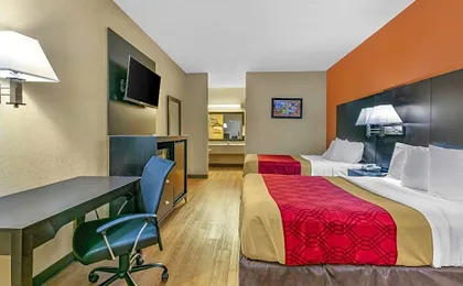 Econo Lodge Northport near University