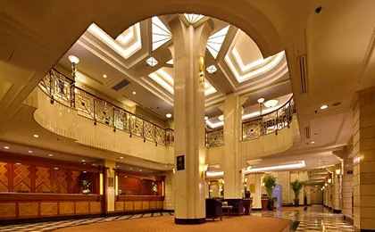 Shanghai Park Hotel