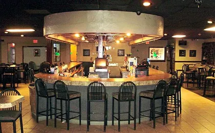 Trade Winds Central Inn