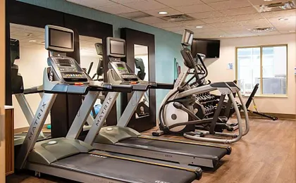 Holiday Inn Express Hotel & Suites Wausau By IHG
