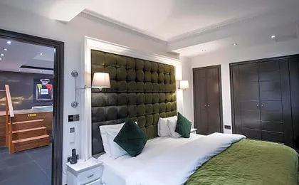 The Exhibitionist Hotel
