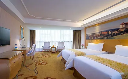 Vienna Hotel Meizhou Xingning City Plaza Branch