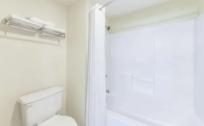 Super 8 By Wyndham Burleson Fort Worth Area