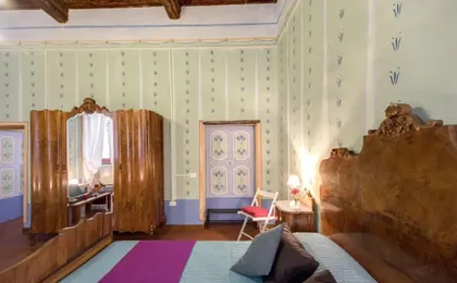 Rhome Apartments