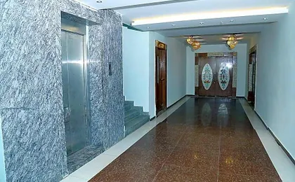 V D R RESIDENCY