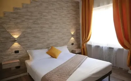 Aurelia Rooms