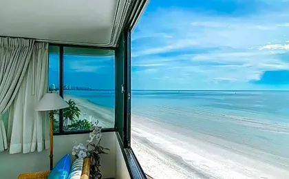Nern Chalet Beachfront Hotel