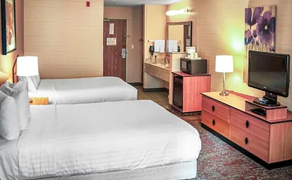 Crystal Inn Hotel & Suites - Midvalley