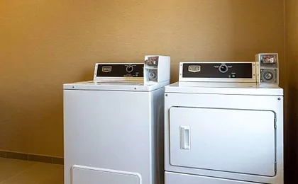 Comfort Inn & Suites Watford City