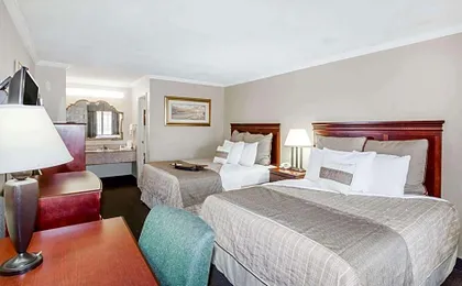 Days Inn by Wyndham Destin