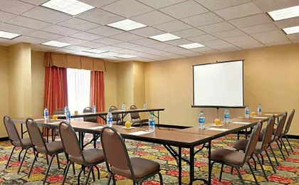 Hampton Inn & Suites Lawton