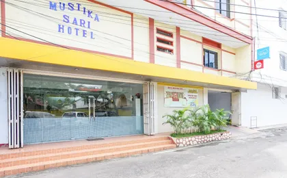 Hotel Mustika Sari by ZUZU
