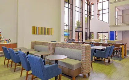 Holiday Inn Express Palm Desert By IHG