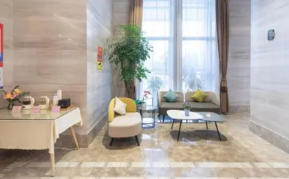 New Beacon Jiarui International Hotel （Wuhan high-speed Railway Station Happy Valley store)