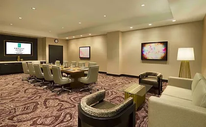 Embassy Suites By Hilton Minneapolis Downtown Hotel
