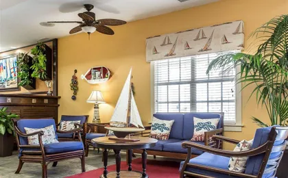 Lobby with sitting area