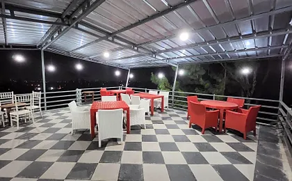 Bukit Alamanda Resort & Resto