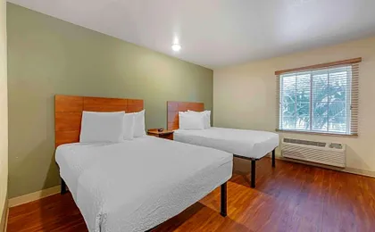 WoodSpring Suites Fort Lauderdale