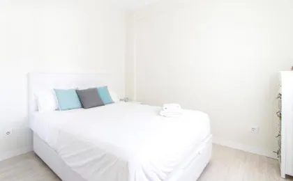PRECIOSO Y CÁLIDO PISO EN MADRID