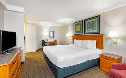 La Quinta Inn & Suites by Wyndham El Paso West