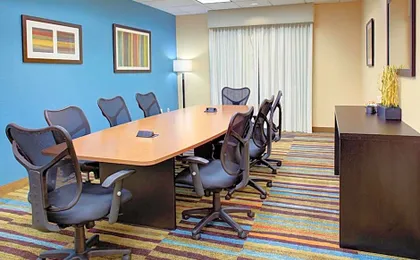 Fairfield Inn & Suites by Marriott Seymour