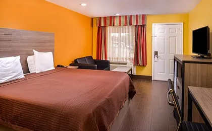 Americas Best Value Inn West Columbia
