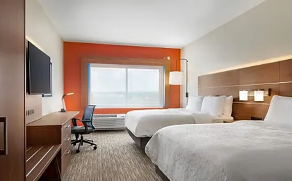 Holiday Inn Express And Suites Beaver Dam By IHG