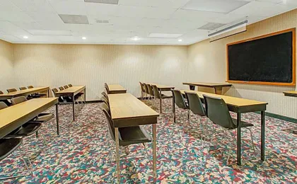 Days Inn by Wyndham Parsippany