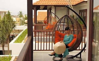 Vinh Hung Riverside Resort & Spa