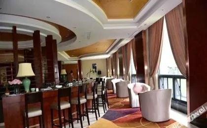 Sunshine Hotel