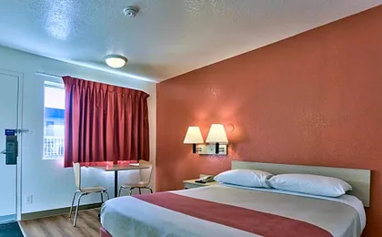 Motel 6-Flagstaff, AZ - Butler