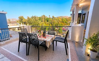 Hotel Mamta Palace, 500 meters from nakki lake