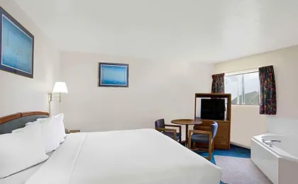 Travelodge by Wyndham Cedar City