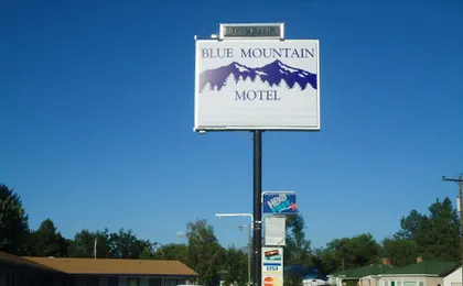 Blue Mountain Motel
