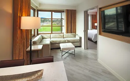 Sheraton Redding Hotel at the Sundial Bridge