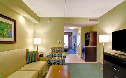 Hilton Garden Inn Woodbridge