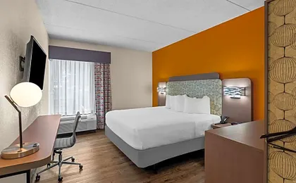 Spark by Hilton Syracuse Carrier Circle