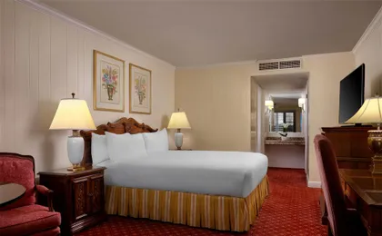 Motel Courtside