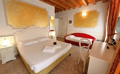 Hotel Villa Patriarca