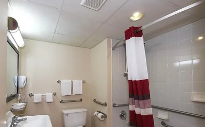 Red Roof Inn Cortland