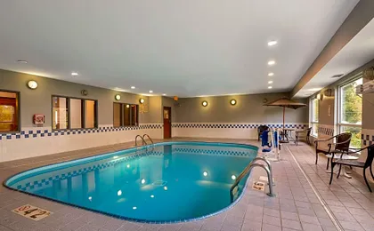 Comfort Inn & Suites