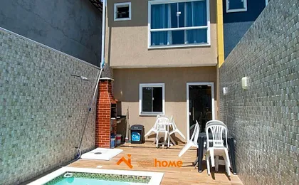 Casa com Piscina e churrasqueira em Camacari