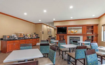 Comfort Inn & Suites Middletown - Franklin