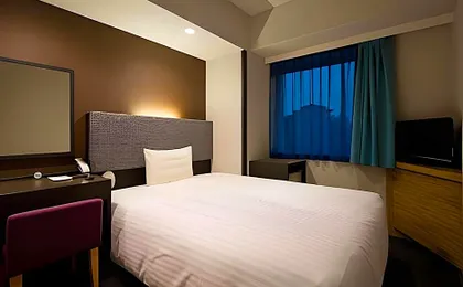 E-Hotel Higashi-Shinjuku