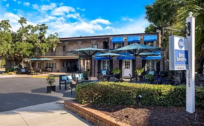 Best Western Sea Island Inn