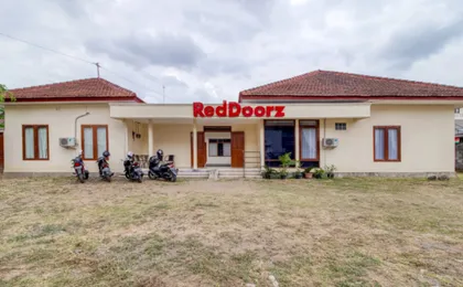 RedDoorz near Universitas Gajah Mada